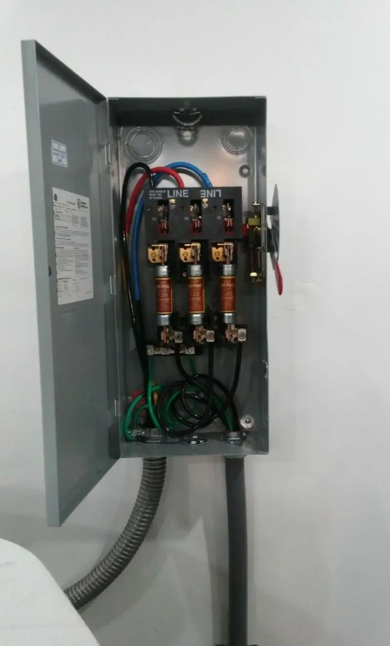 Three-phase disconnect switch installed for Electrical Wiring & Rewiring in Green Valley