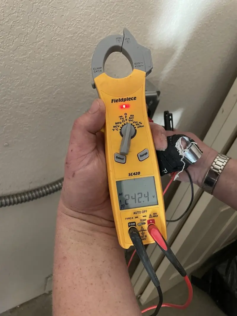 Voltage testing with clamp meter during Generator Installation in Green Valley
